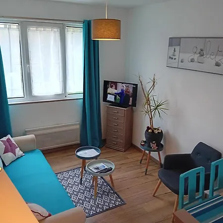 Thalassa Apartment *